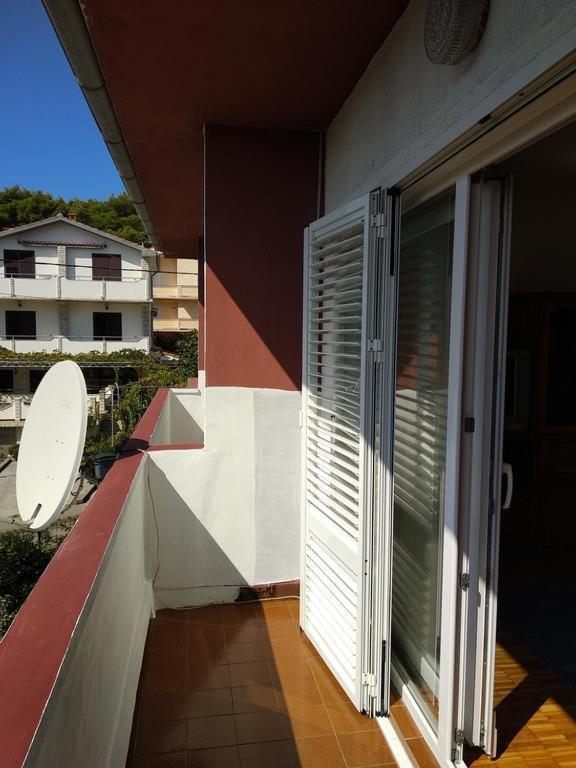 Apartman Franelic Banjol Buitenkant foto